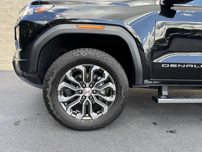 used 2024 GMC Canyon car, priced at $51,989