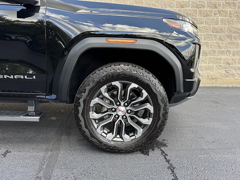 used 2024 GMC Canyon car, priced at $51,989