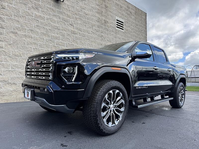 used 2024 GMC Canyon car, priced at $51,989