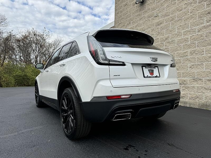 used 2022 Cadillac XT4 car, priced at $34,989