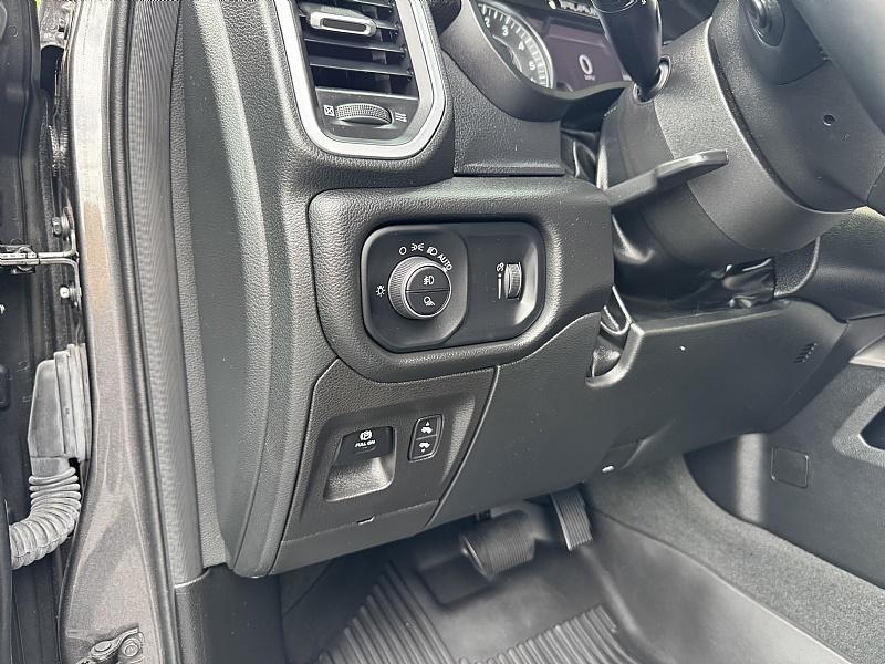used 2022 Ram 1500 car, priced at $39,989