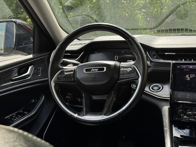 used 2021 Jeep Grand Cherokee L car, priced at $34,989