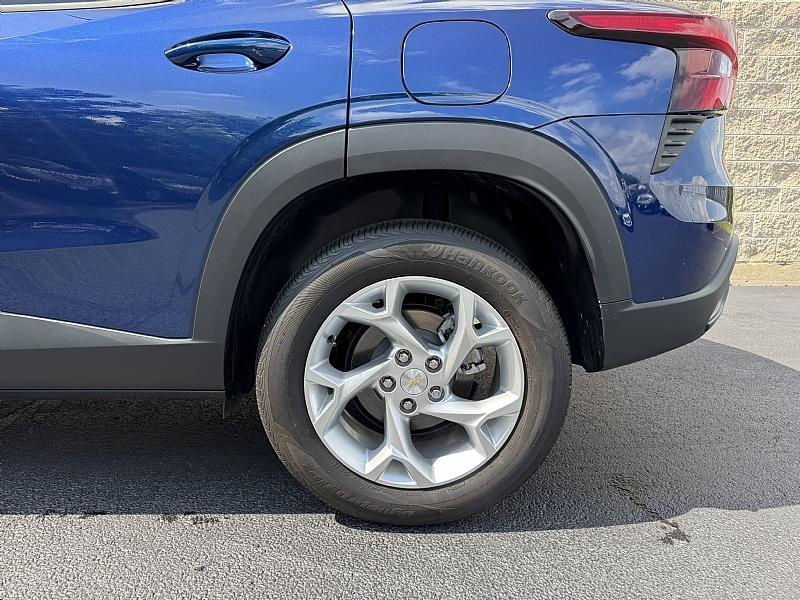 used 2024 Chevrolet Trax car, priced at $23,989