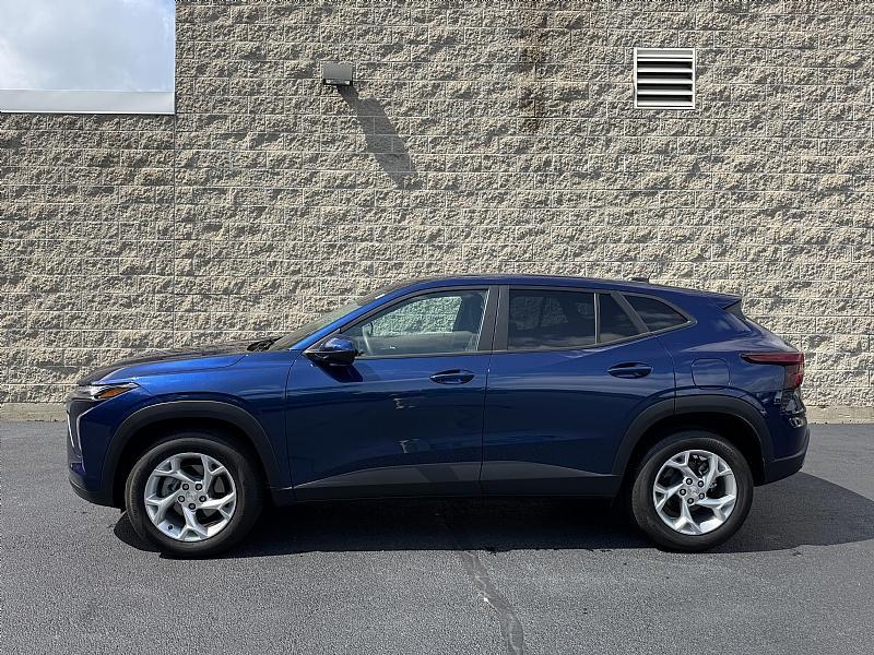 used 2024 Chevrolet Trax car, priced at $23,989