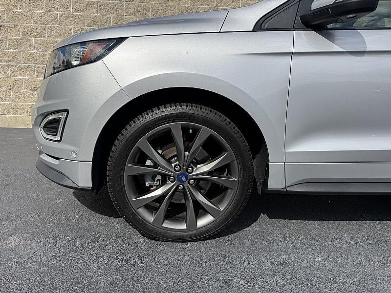 used 2018 Ford Edge car, priced at $21,989