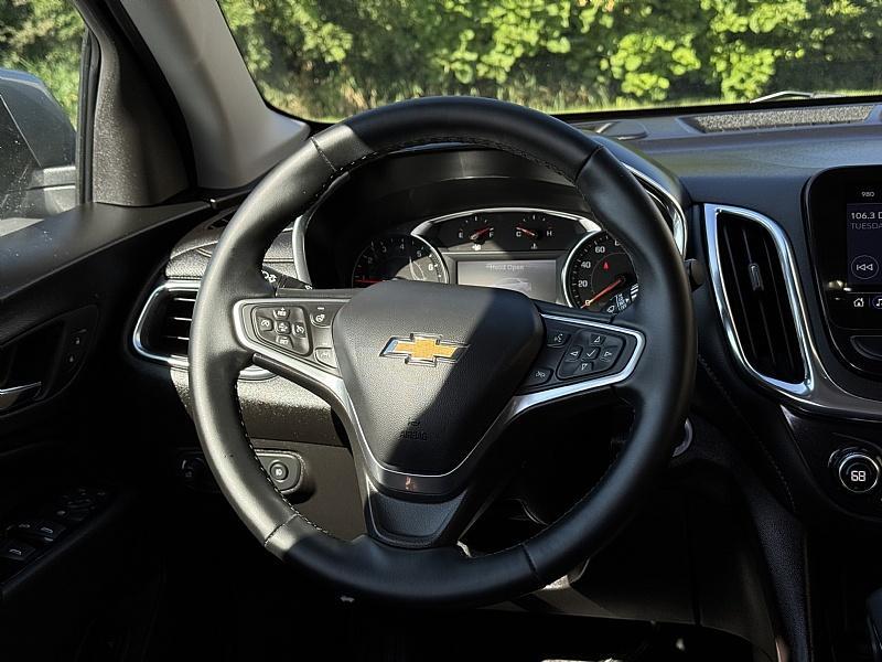 used 2023 Chevrolet Equinox car, priced at $26,989