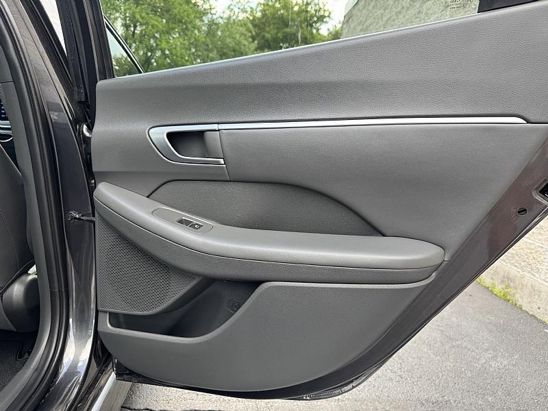 used 2022 Hyundai Sonata car, priced at $25,989