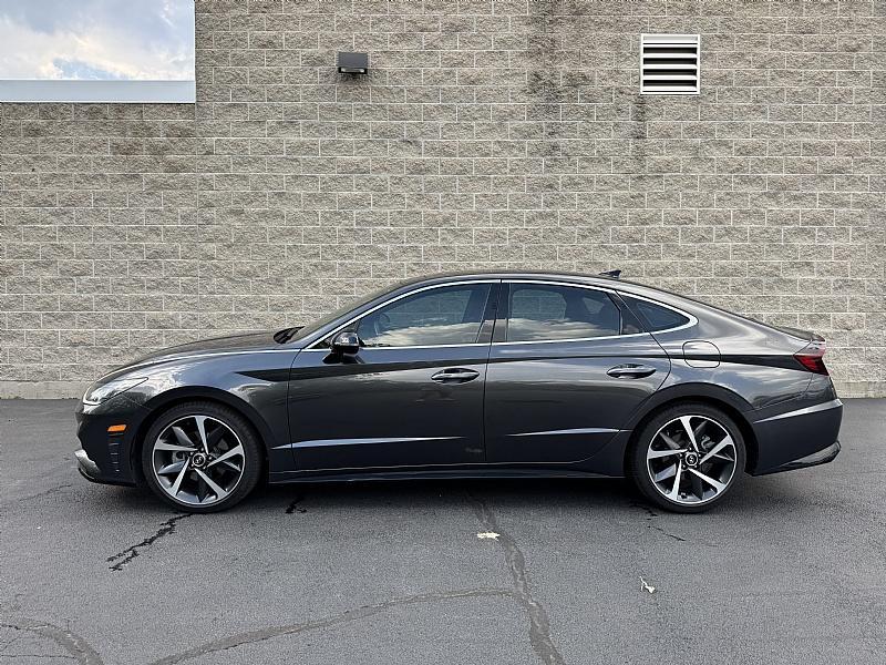 used 2022 Hyundai Sonata car, priced at $25,989