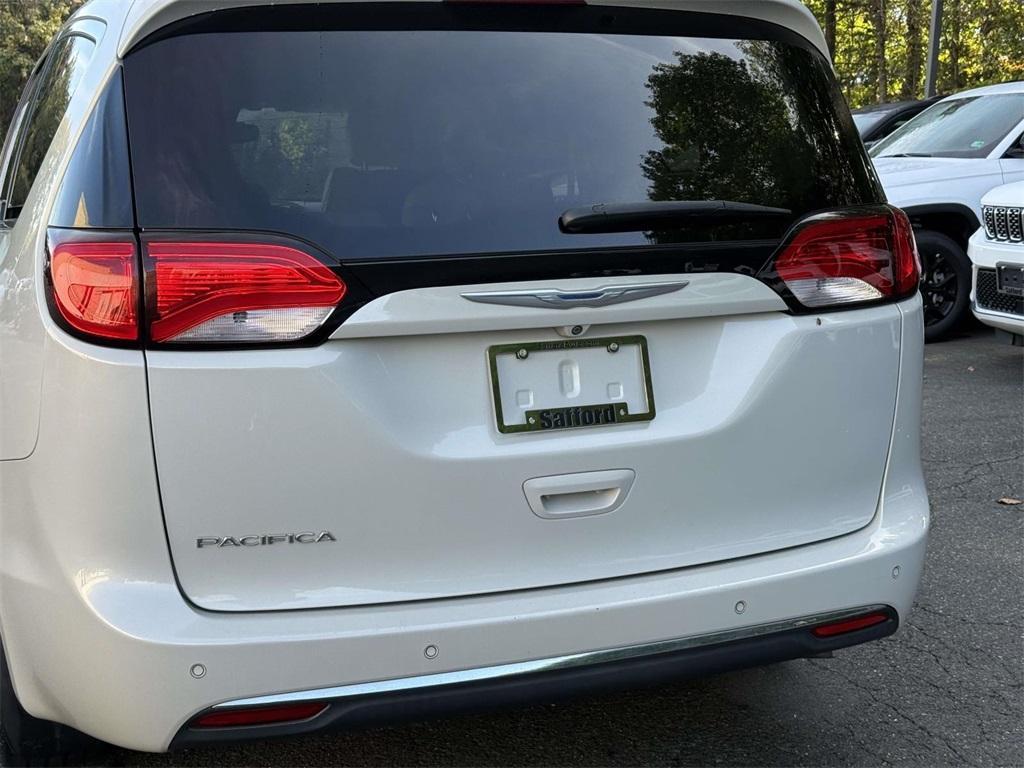 used 2017 Chrysler Pacifica car, priced at $12,325