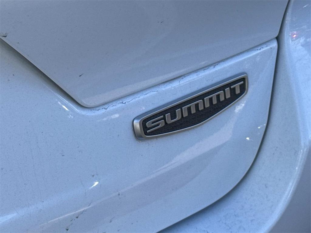 used 2022 Jeep Grand Cherokee car, priced at $37,453