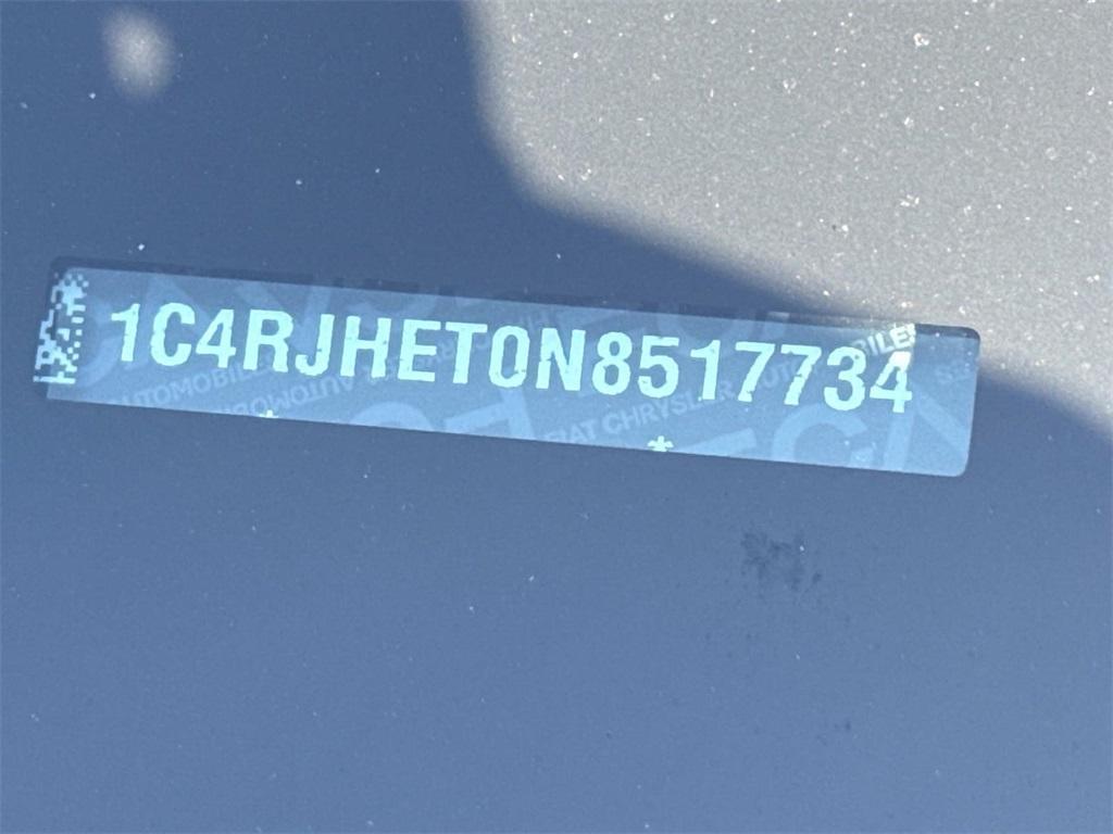 used 2022 Jeep Grand Cherokee car, priced at $37,453