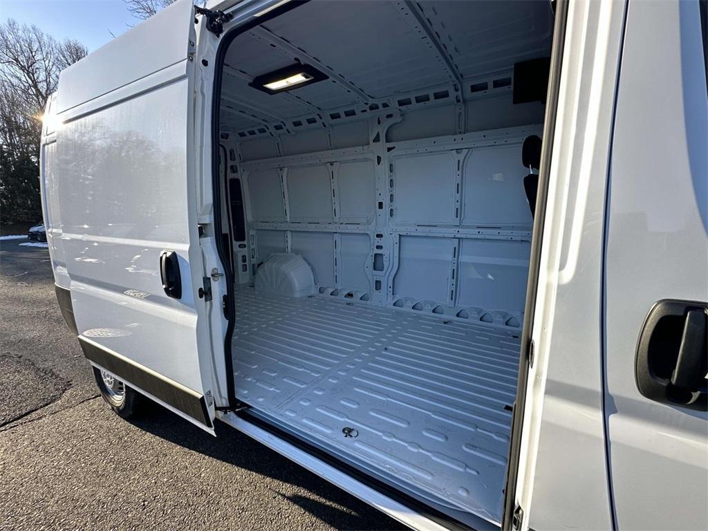 new 2025 Ram ProMaster 2500 car, priced at $52,687