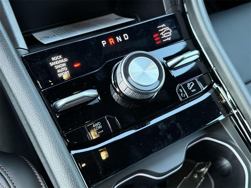 new 2025 Jeep Grand Cherokee L car, priced at $55,722