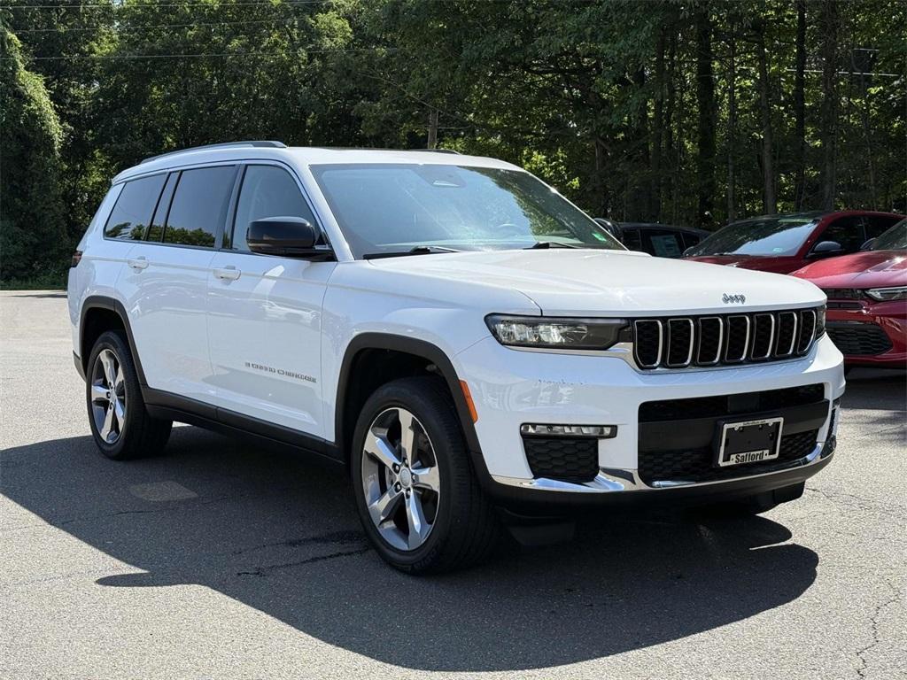 used 2022 Jeep Grand Cherokee L car, priced at $34,181