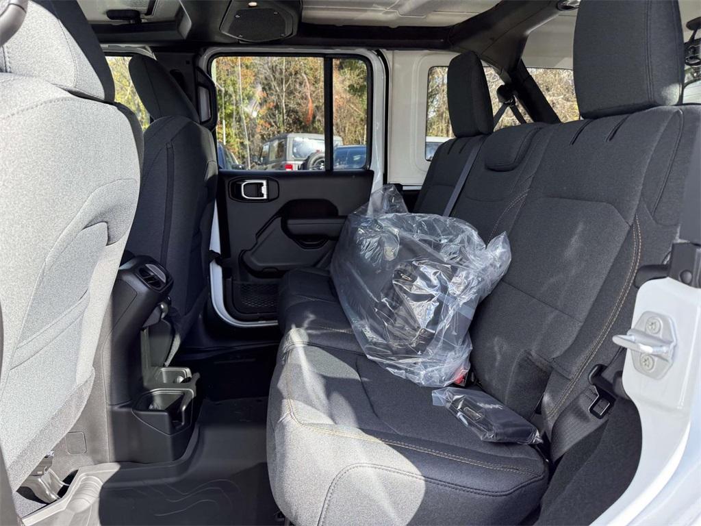 new 2026 Jeep Wrangler car, priced at $38,737