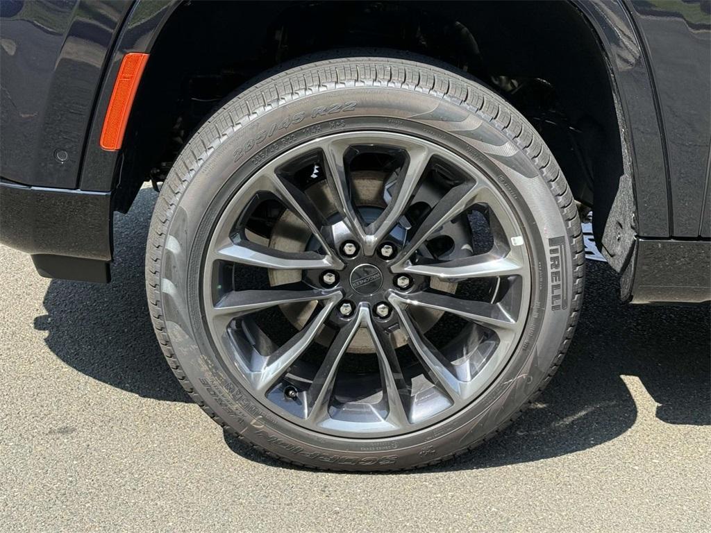 new 2025 Jeep Grand Wagoneer car, priced at $92,975