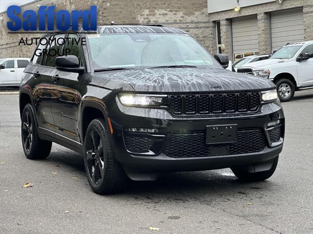 new 2024 Jeep Grand Cherokee car, priced at $43,196