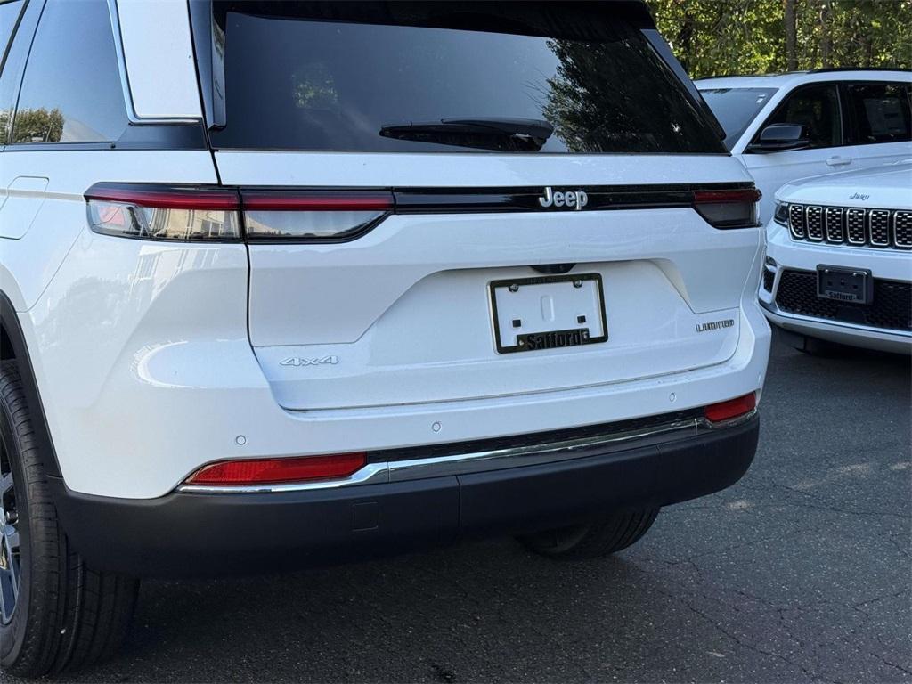 new 2025 Jeep Grand Cherokee car, priced at $42,341