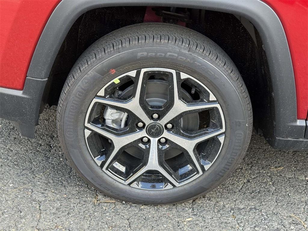 new 2026 Jeep Compass car, priced at $28,325