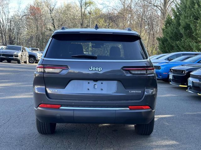 new 2024 Jeep Grand Cherokee L car, priced at $42,293