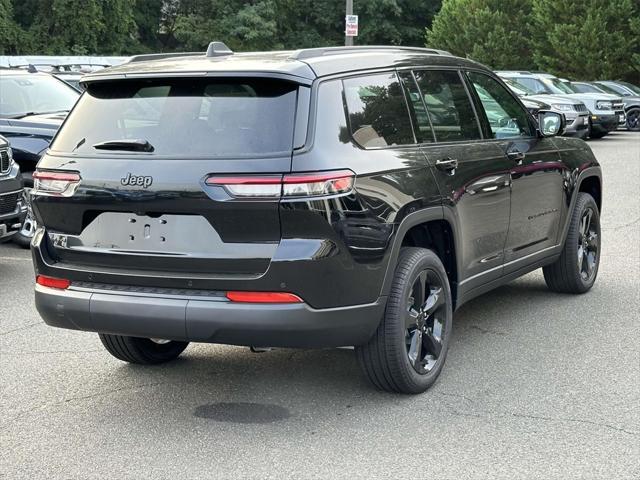 new 2024 Jeep Grand Cherokee L car, priced at $46,246