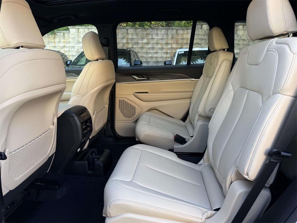 new 2025 Jeep Grand Cherokee L car, priced at $44,141