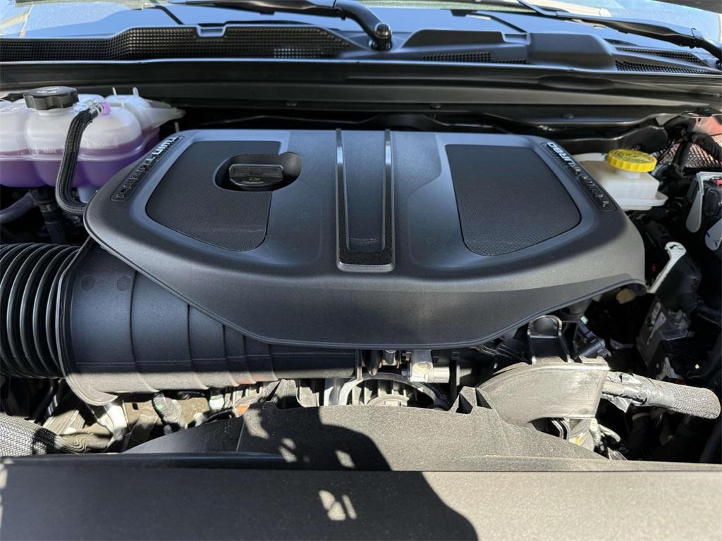 new 2025 Ram 1500 car, priced at $47,592