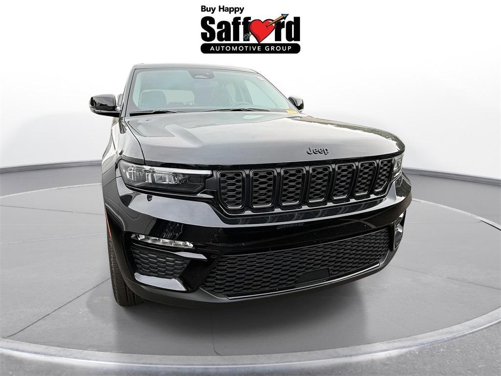 used 2023 Jeep Grand Cherokee car, priced at $37,581