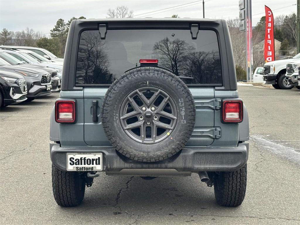 new 2025 Jeep Wrangler car, priced at $42,994