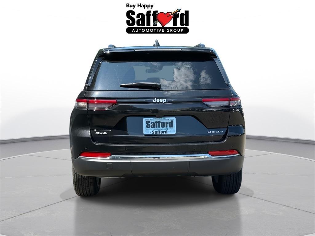new 2025 Jeep Grand Cherokee car, priced at $37,103