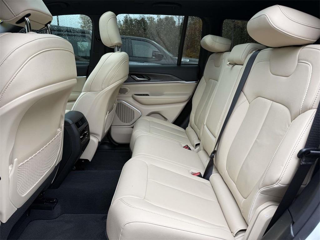 used 2022 Jeep Grand Cherokee 4xe car, priced at $28,500