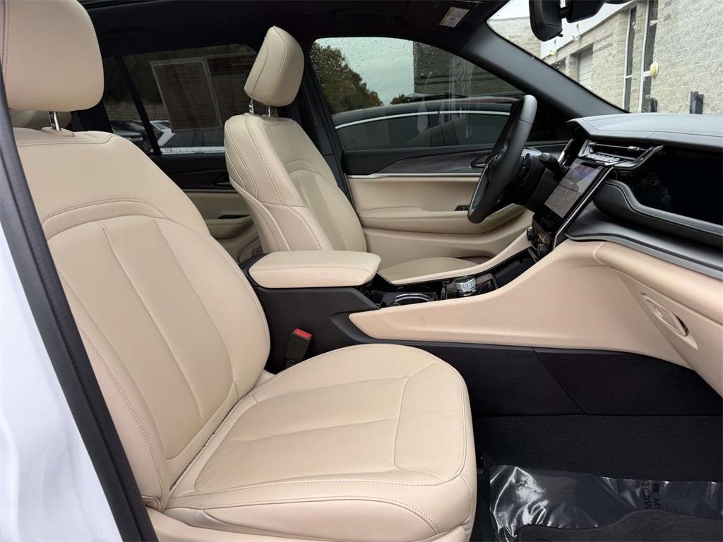 used 2022 Jeep Grand Cherokee 4xe car, priced at $28,500