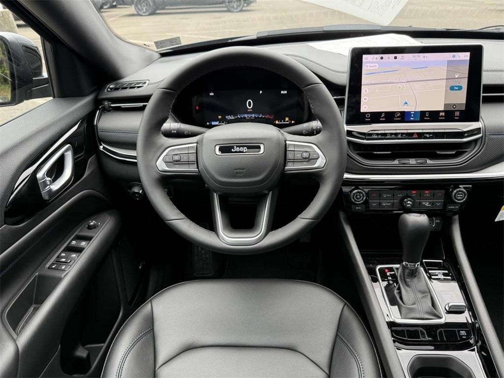 new 2025 Jeep Compass car, priced at $32,156