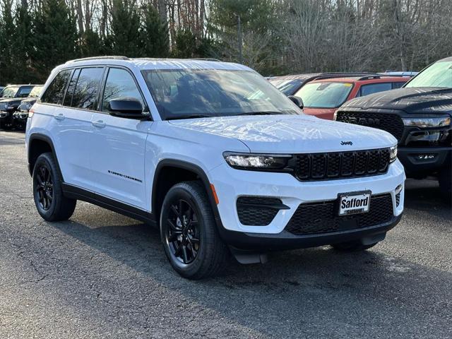 new 2025 Jeep Grand Cherokee car, priced at $39,345