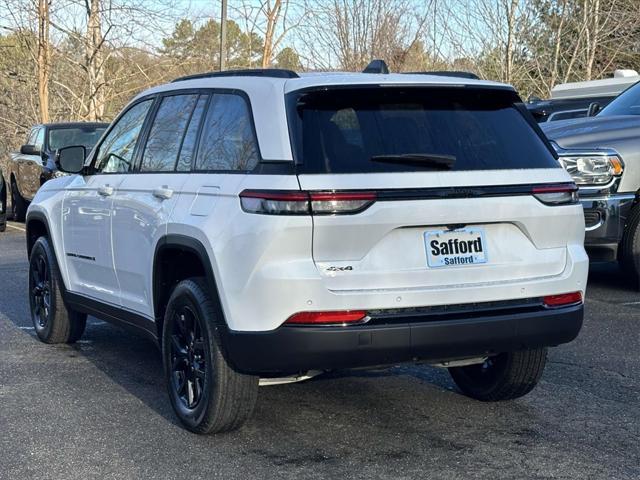 new 2025 Jeep Grand Cherokee car, priced at $39,345