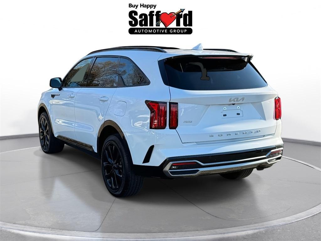 used 2022 Kia Sorento car, priced at $29,609
