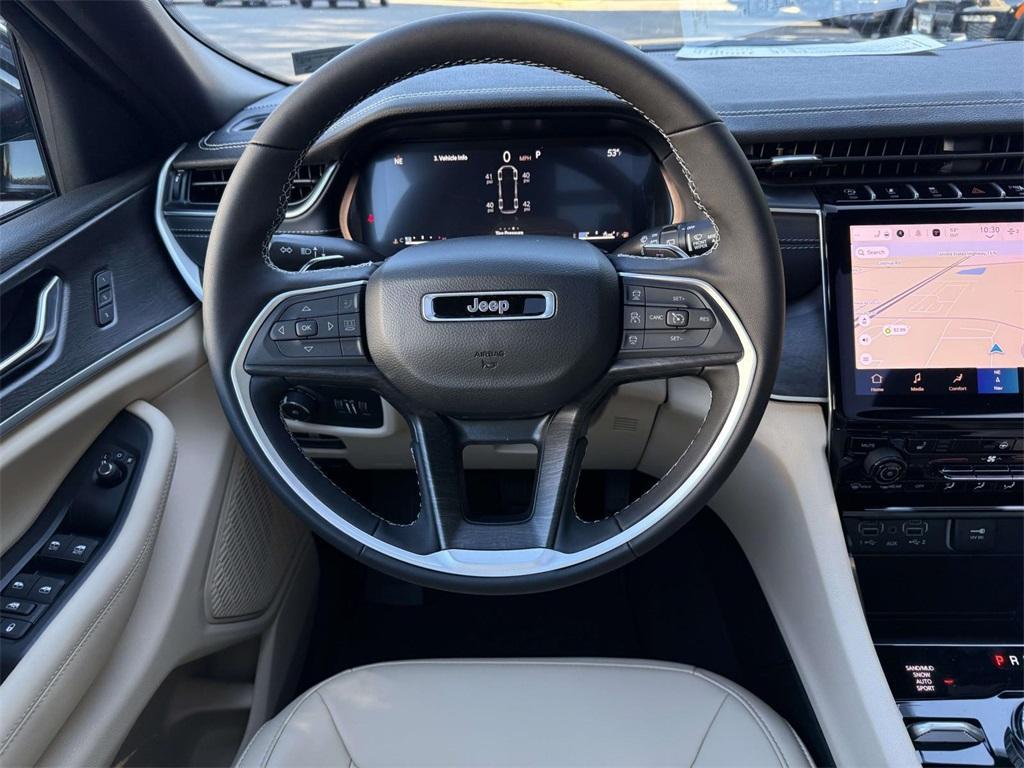 new 2025 Jeep Grand Cherokee L car, priced at $44,677