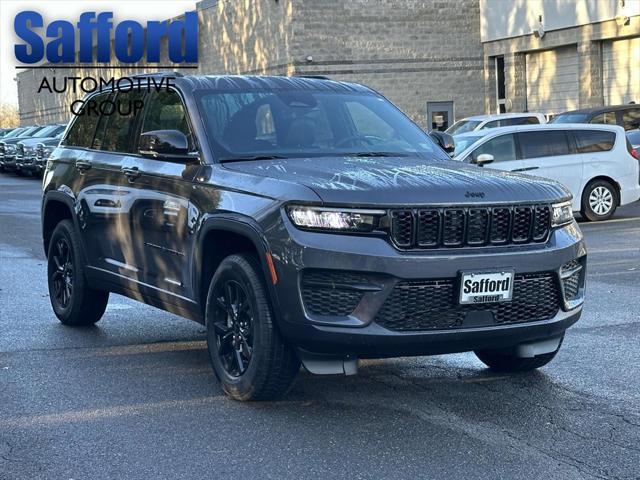 new 2025 Jeep Grand Cherokee car, priced at $39,881