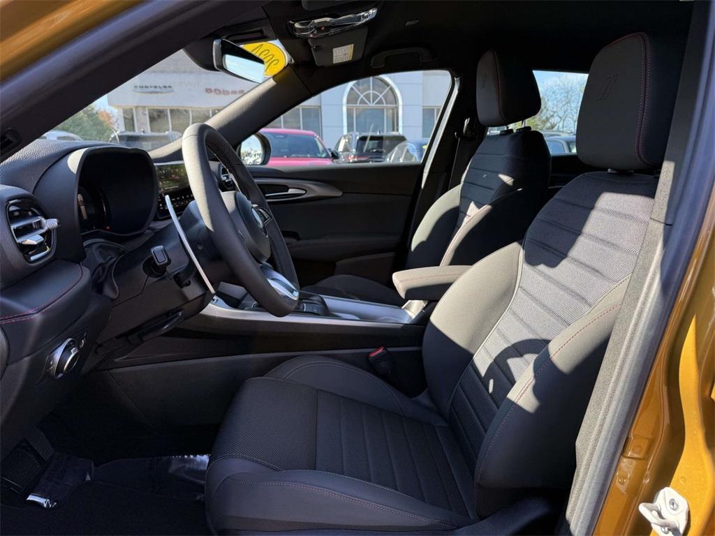 used 2024 Dodge Hornet car, priced at $24,261