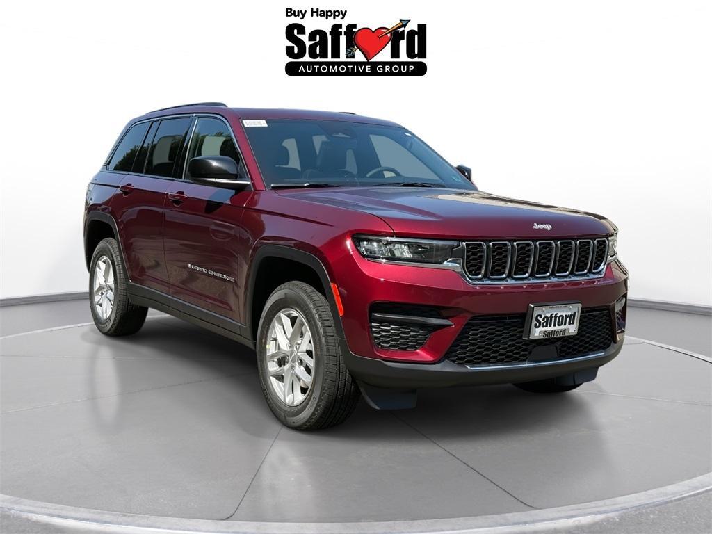 new 2025 Jeep Grand Cherokee car, priced at $37,103