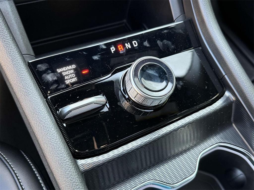 new 2025 Jeep Grand Cherokee car, priced at $41,014