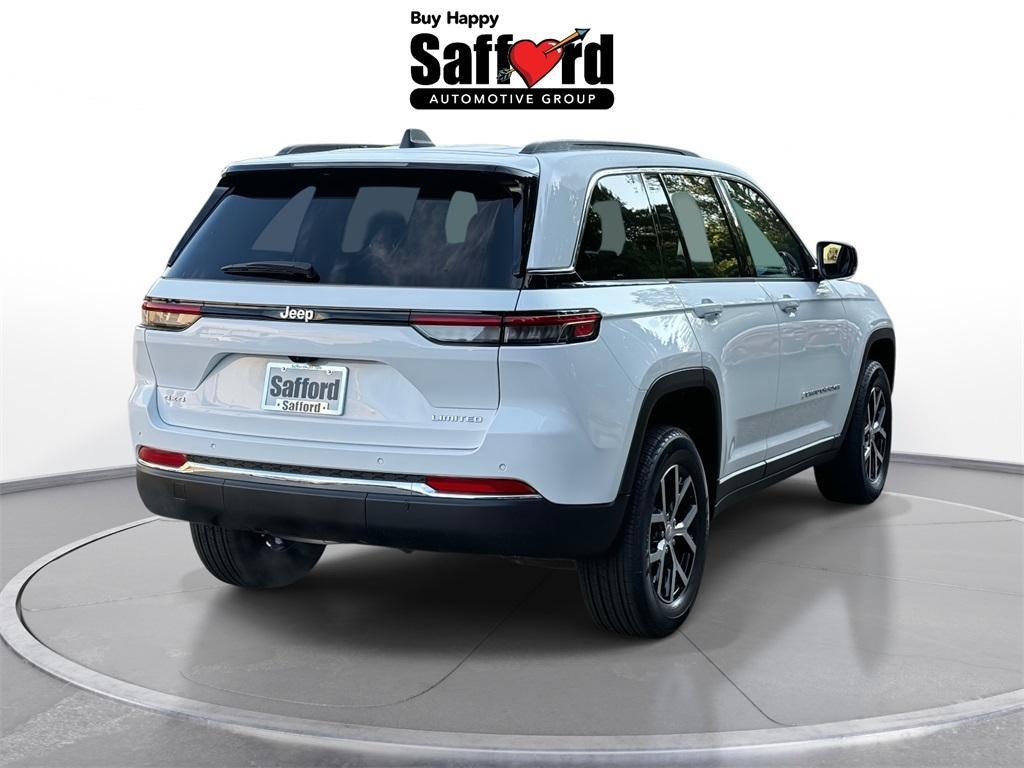 new 2025 Jeep Grand Cherokee car, priced at $41,014
