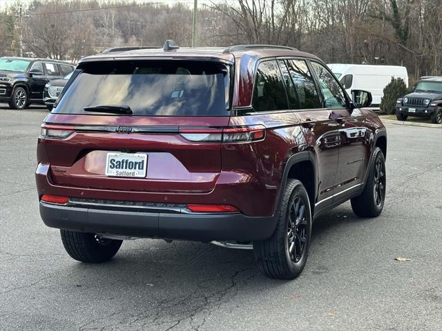 new 2025 Jeep Grand Cherokee car, priced at $39,881