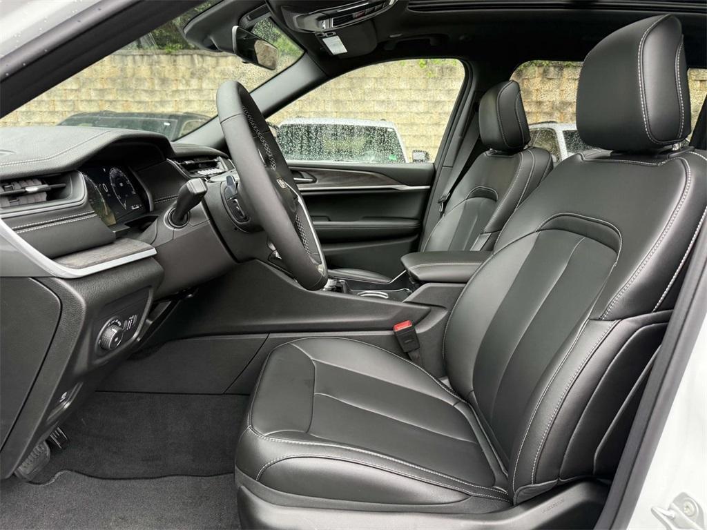 new 2025 Jeep Grand Cherokee L car, priced at $44,016