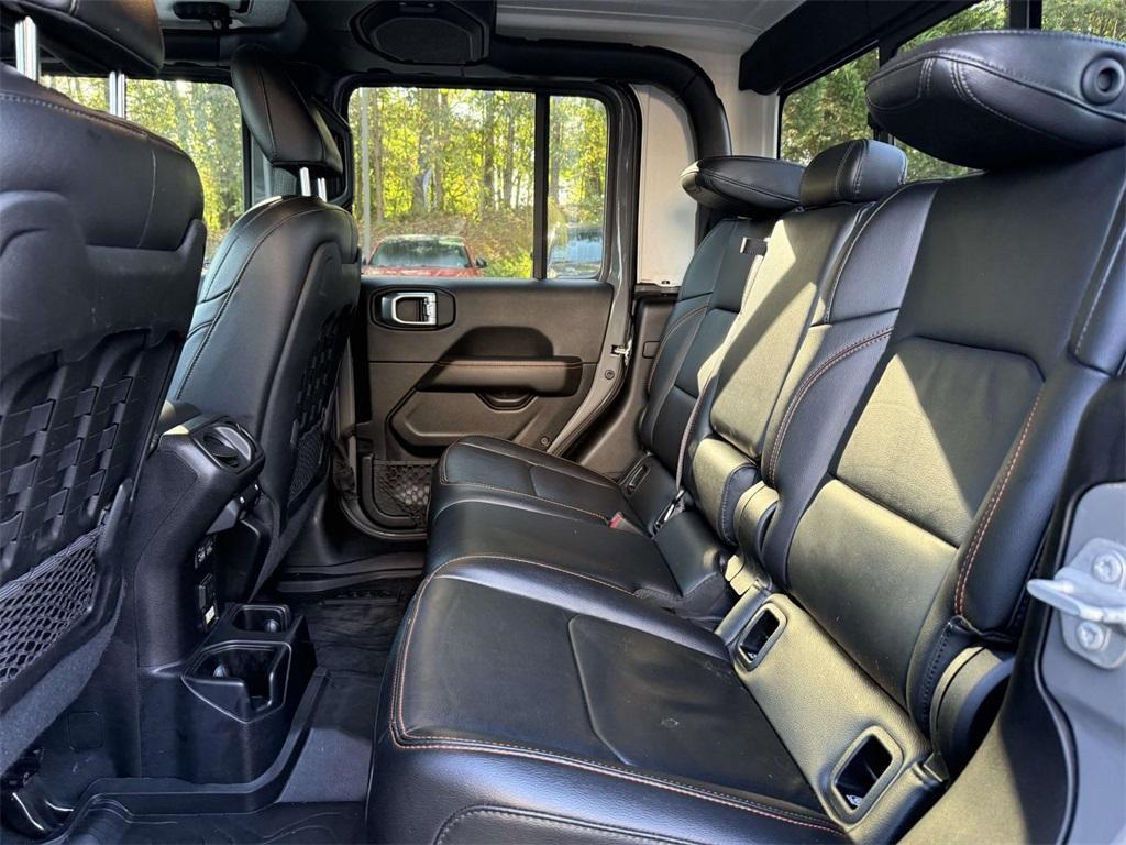 used 2021 Jeep Gladiator car, priced at $34,508