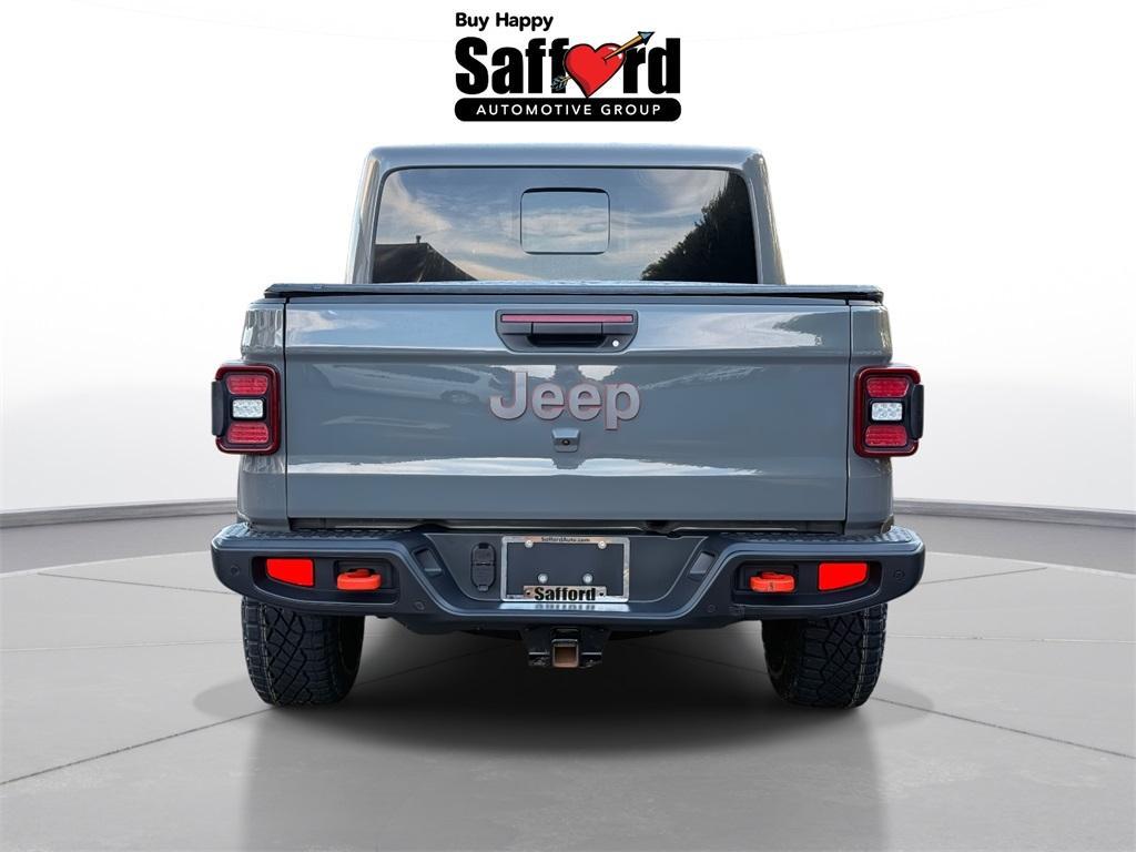 used 2021 Jeep Gladiator car, priced at $34,508