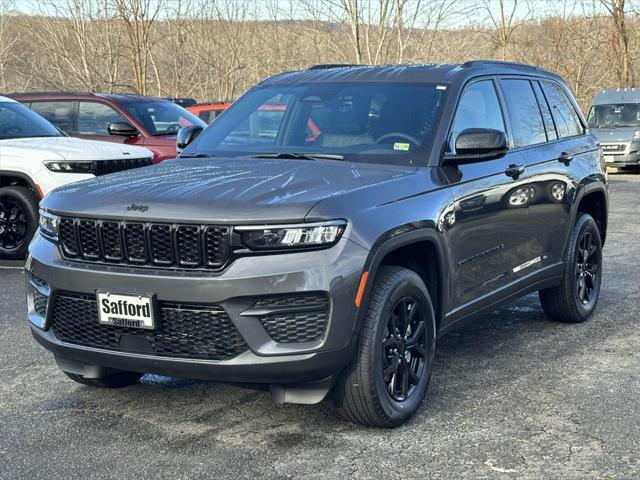 new 2025 Jeep Grand Cherokee car, priced at $39,881