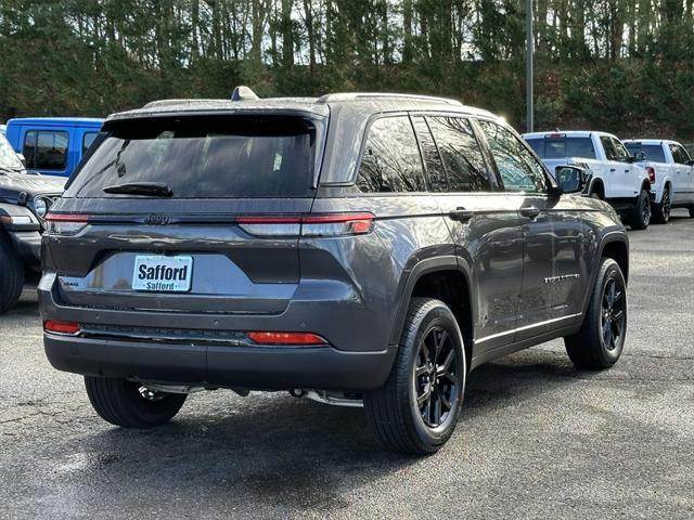 new 2025 Jeep Grand Cherokee car, priced at $39,881