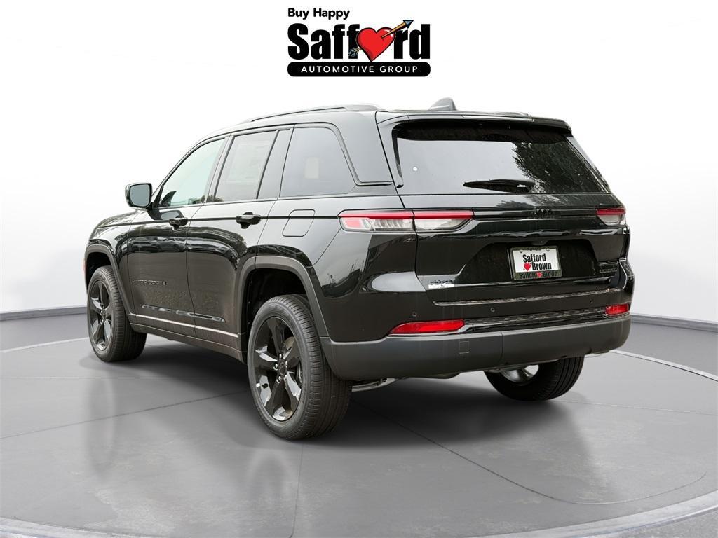 new 2025 Jeep Grand Cherokee car, priced at $45,933