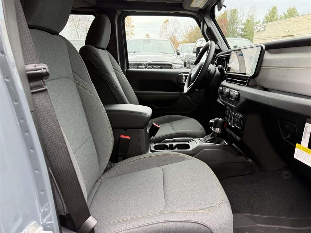 new 2026 Jeep Wrangler car, priced at $39,070